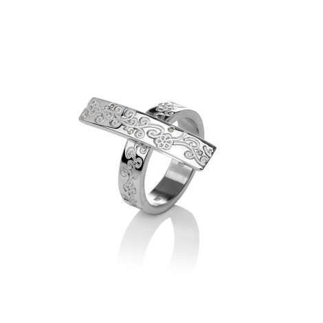 Sign silfurhringur 220017